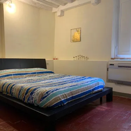 Incantevole Nel Cuore Di Apartment Lucca